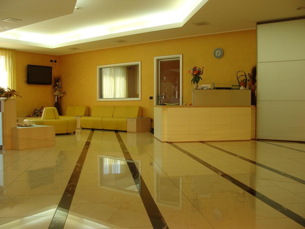 Groane Hotel Residence Cesano Maderno Exterior foto